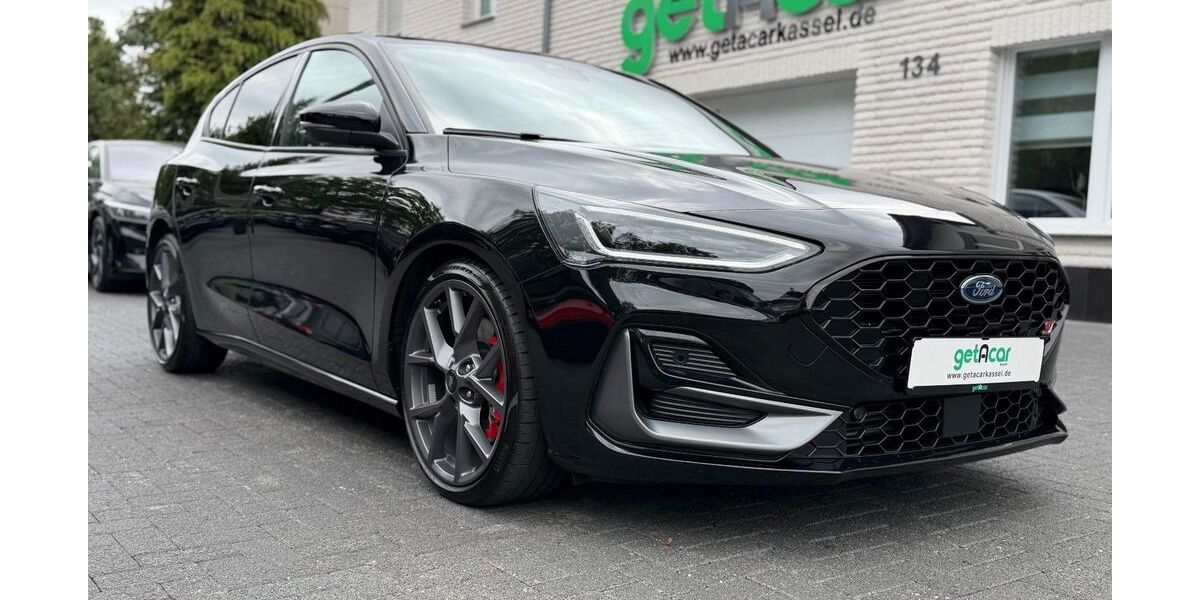 Ford Focus 12.124 km 30.900 &euro; Kassel 34123
