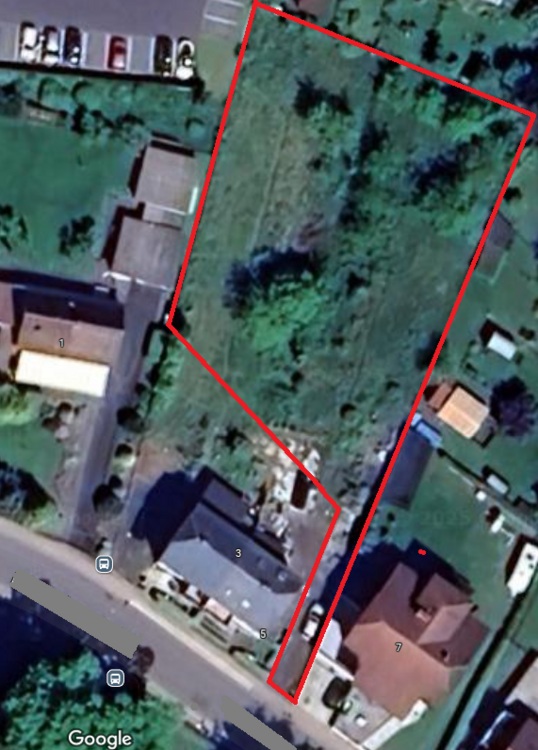 Grundstück zu verkaufen in Fuldatal 300.000 € 2500 m²