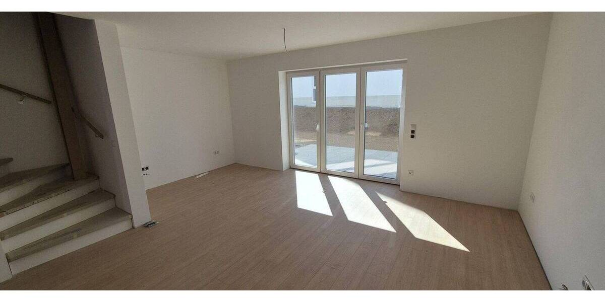 Reihenendhaus Fuldatal Ihringshausen - 4 Zimmer, 140 m&sup2;, 1.750&euro; | Angebot:26089762