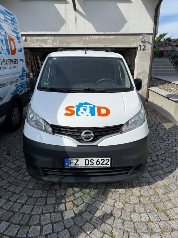 NV200