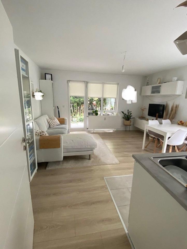 Kapitalanlage! Helle 2-ZKB-Wohnung, renoviert inkl. TG-Platz