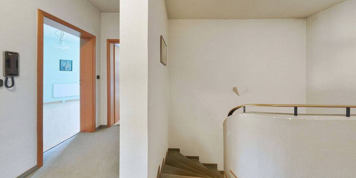 Einfamilienhaus Baunatal Altenbauna - 7 Zimmer, 160 m&sup2;, 395.000&euro; | Angebot:26674287