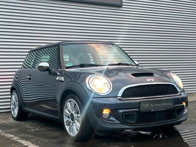Cooper SD