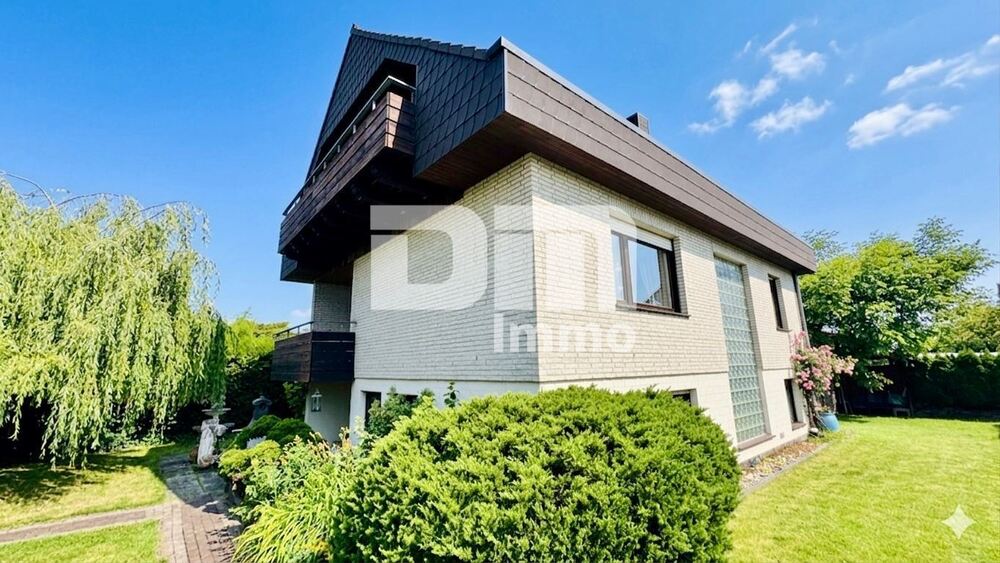 (R)eserviert!Großzügiges Einfamilienhaus in begehrter Lage mit Balkonen und Traumgarten - Einfamilienhaus Niestetal | Angebot:26935174