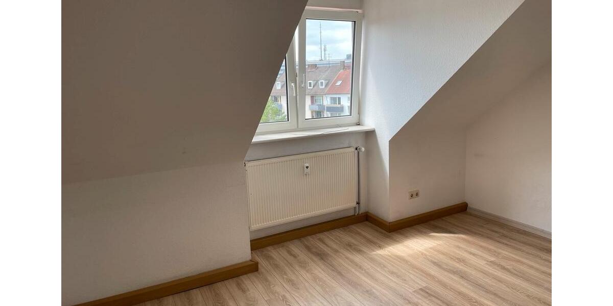 Dachgeschoßwohnung Kassel - 3 Zimmer, 53 m&sup2;, 168.000&euro; | Angebot:27261737