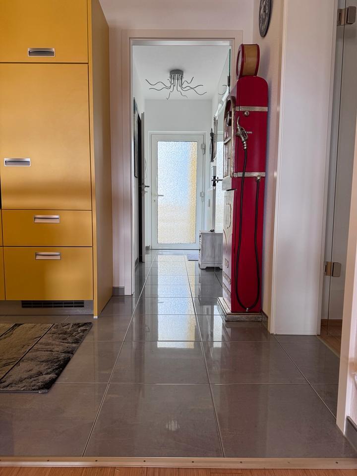 TraumWohnung mit Seeblick auf der HalbInsel Scheid