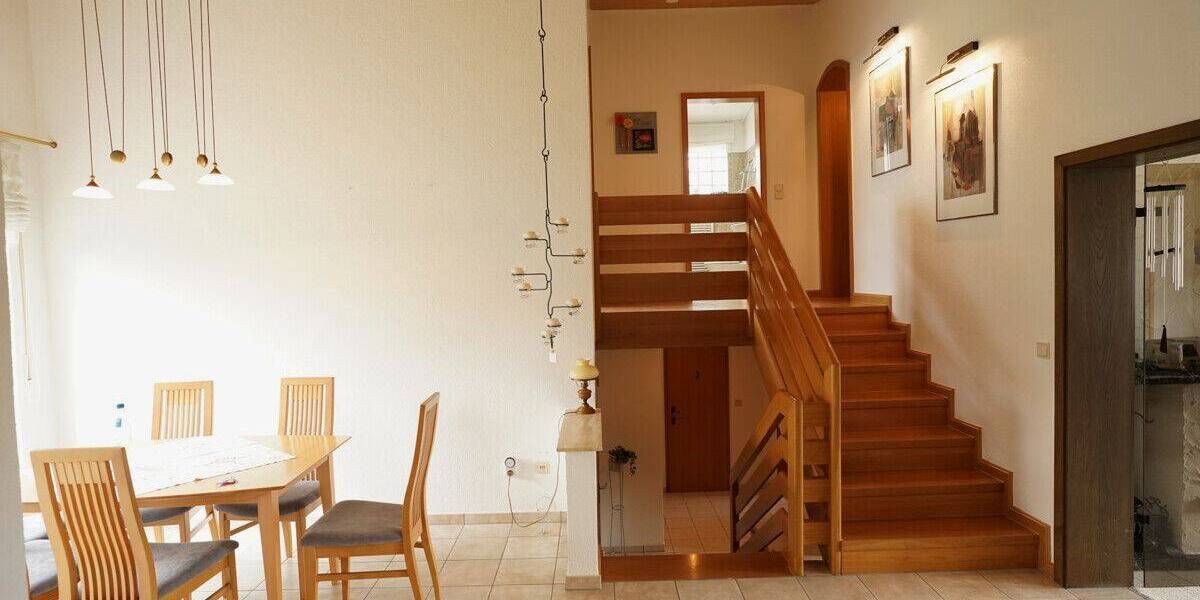 Reihenendhaus Baunatal Altenbauna - 4 Zimmer, 135 m&sup2;, 380.000&euro; | Angebot:26891805