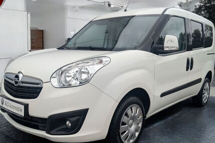 Opel Combo 77.177 km 10.499 &euro; Immenhausen 34376