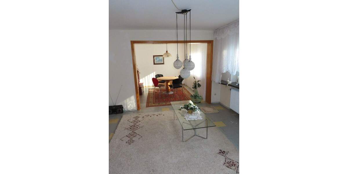 Mehrfamilienhaus, Wohnhaus Niestetal Sandershausen - 8 Zimmer, 150 m&sup2;, 359.000&euro; | Angebot:25664520