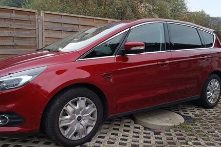 Ford S-Max 80.000 km 21.000 € Niedenstein 34305