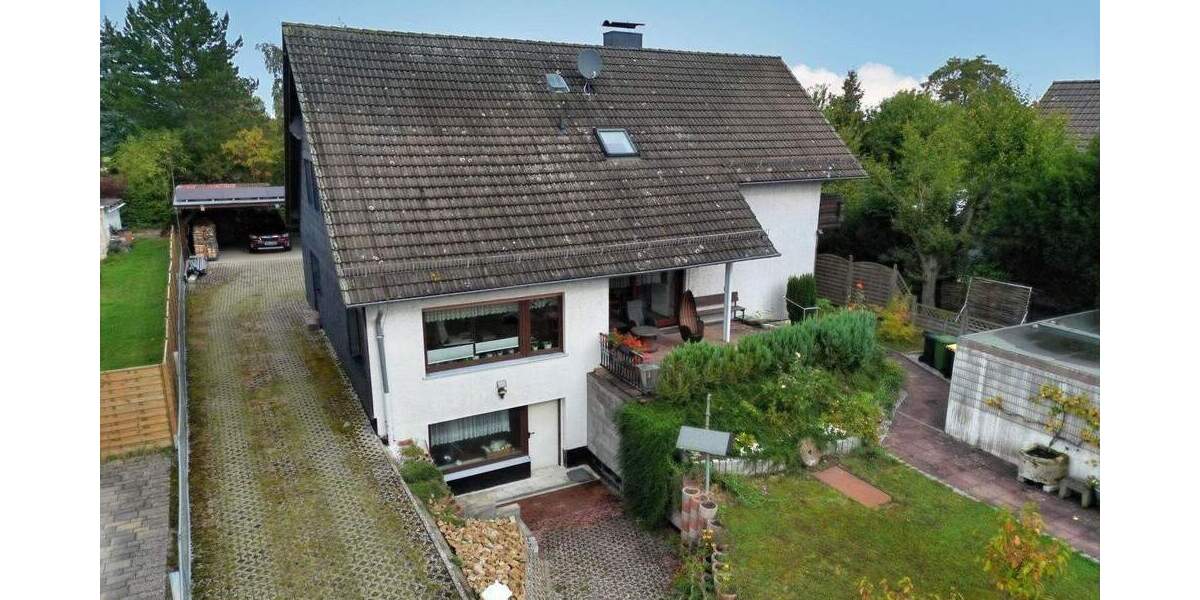 Einfamilienhaus Calden Ehrsten - 7 Zimmer, 243 m&sup2;, 349.000&euro; | Angebot:24969957