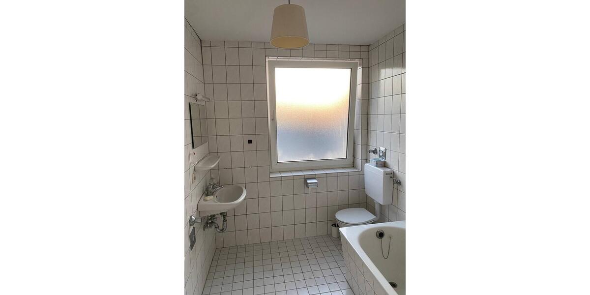 Etagenwohnung Kassel Bad Wilhelmshöhe - 3 Zimmer, 76 m&sup2;, 1.050&euro; | Angebot:26454167