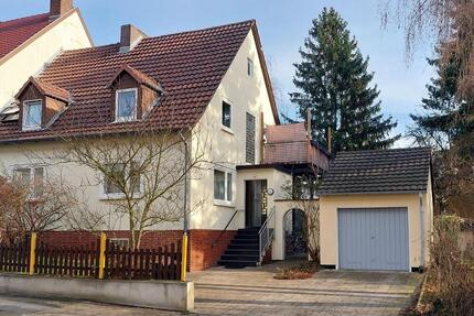 Haus Kassel Südstadt - 2 Zimmer, 148 m&sup2;, 375.000&euro; | Angebot:26057627