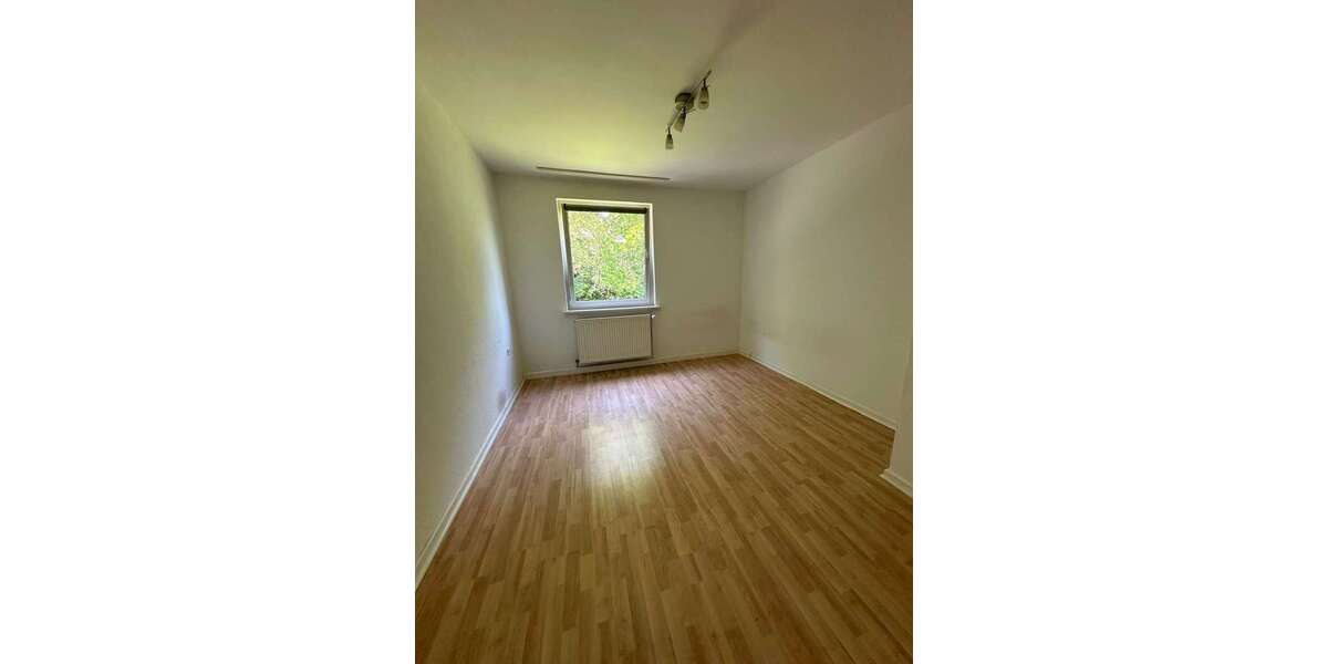 Etagenwohnung Kassel Fasanenhof - 1 Zimmer, 34 m&sup2;, 340&euro; | Angebot:26838460