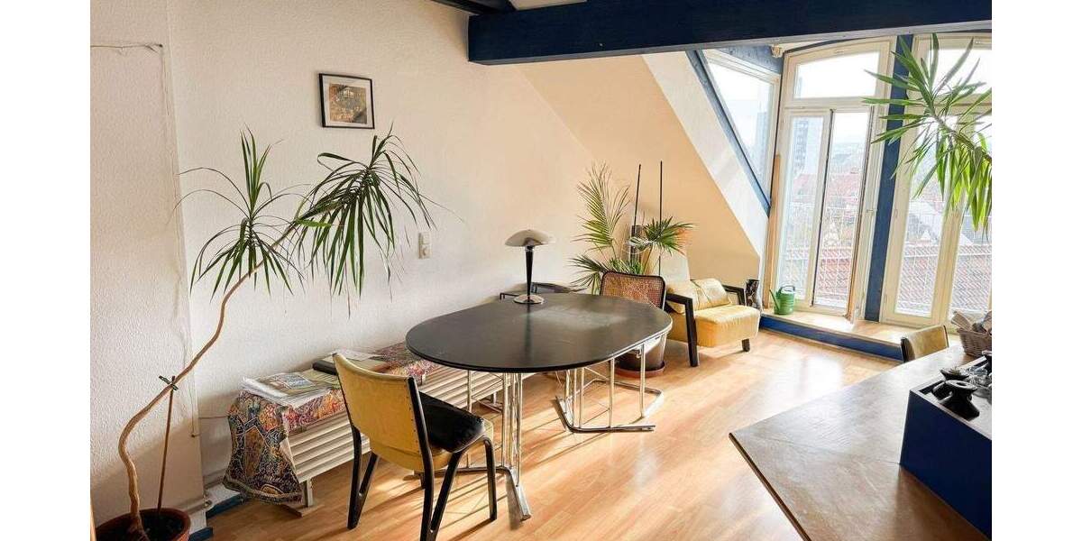 Etagenwohnung Kassel West - 3 Zimmer, 138 m&sup2;, 370.000&euro; | Angebot:26170937