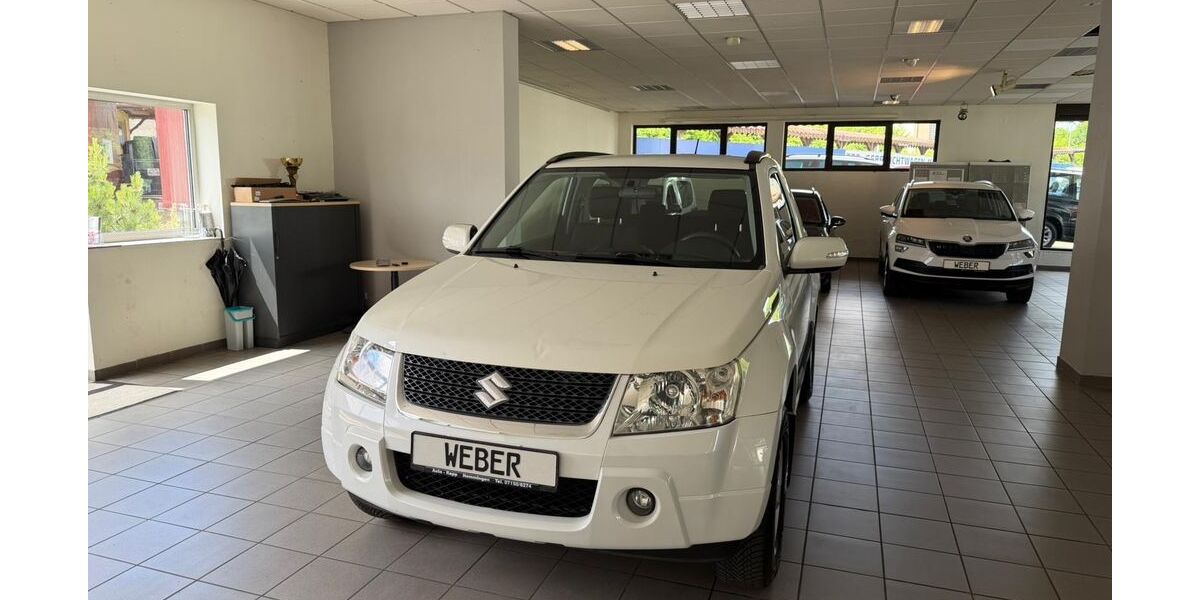 Suzuki Grand Vitara 104.000 km 8.600 &euro; Hessisch Lichtenau 37235