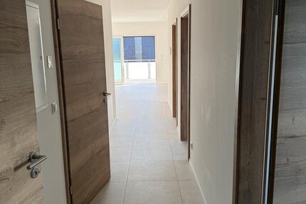 Wohnung Kassel Bettenhausen - 3 Zimmer, 94 m&sup2;, 1.422&euro; | Angebot:24513827