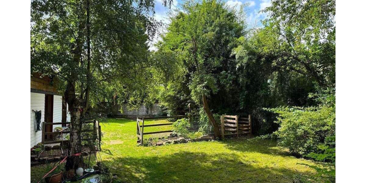 Mehrfamilienhaus, Wohnhaus Kaufungen Niederkaufungen - 8 Zimmer, 240 m&sup2;, 435.000&euro; | Angebot:26016033