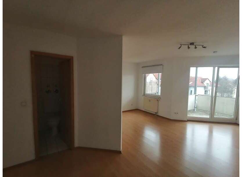 Wohnung zum Mieten in Kassel 360 € 33 m²