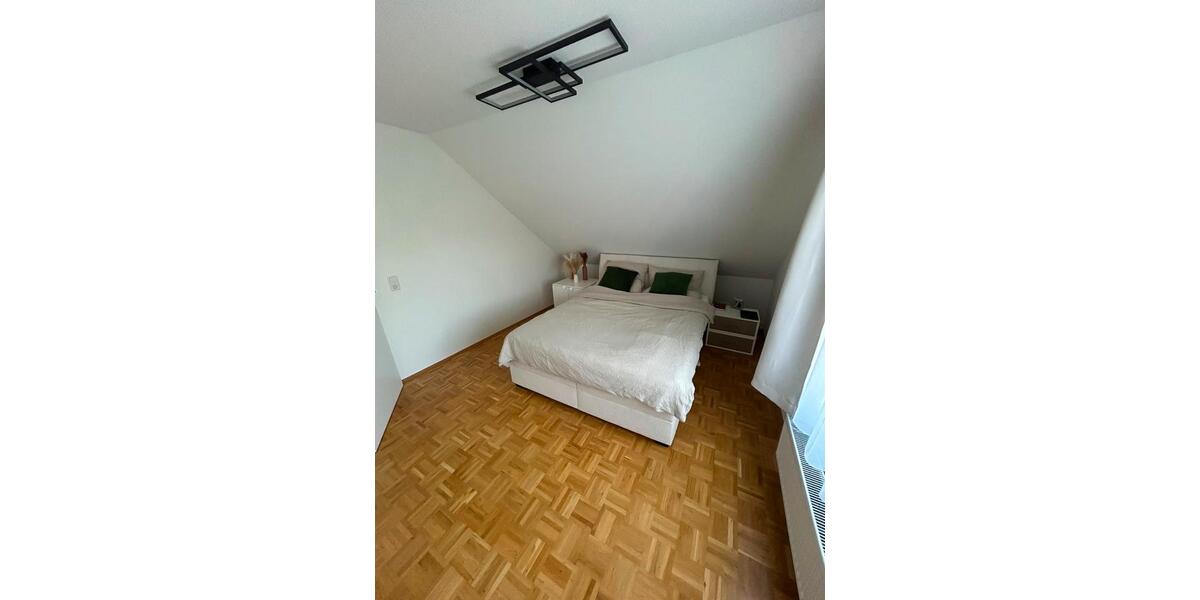 Dachgeschoßwohnung Kaufungen - 2 Zimmer, 68 m&sup2;, 187.000&euro; | Angebot:26932693