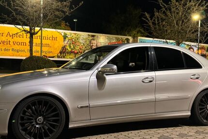 Mercedes-Benz E 500 284.000 km 6.450 &euro; Witzenhausen 37215