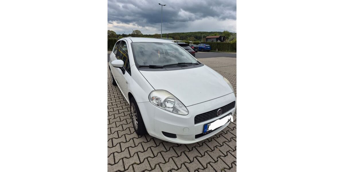 Fiat Punto 124.000 km 1.999 &euro; Kassel 34117