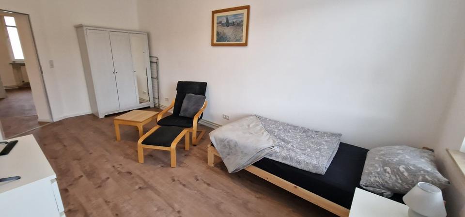 Etagenwohnung Kassel Südstadt - 2 Zimmer, 25 m&sup2;, 480&euro; | Angebot:25978644