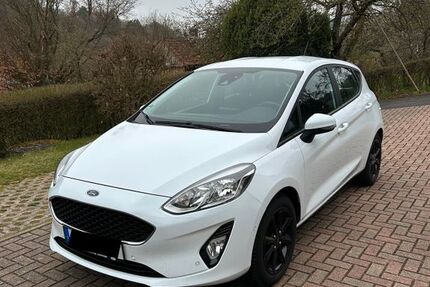 Ford Fiesta 45.300 km 9.990 &euro; Lohfelden 34253
