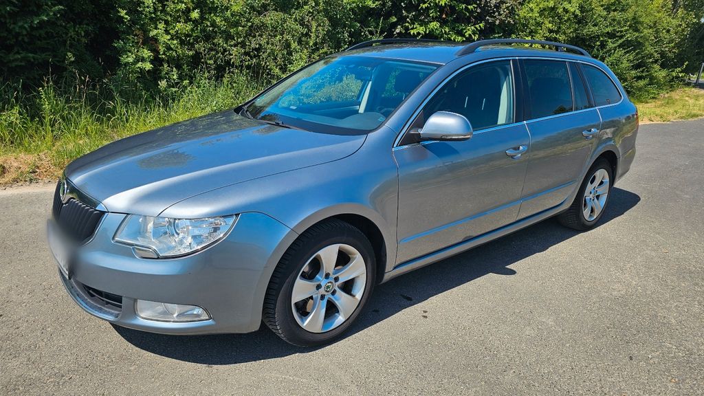 Skoda Superb 178.000 km 7.500 &euro; Lohfelden bei Kassel 34253