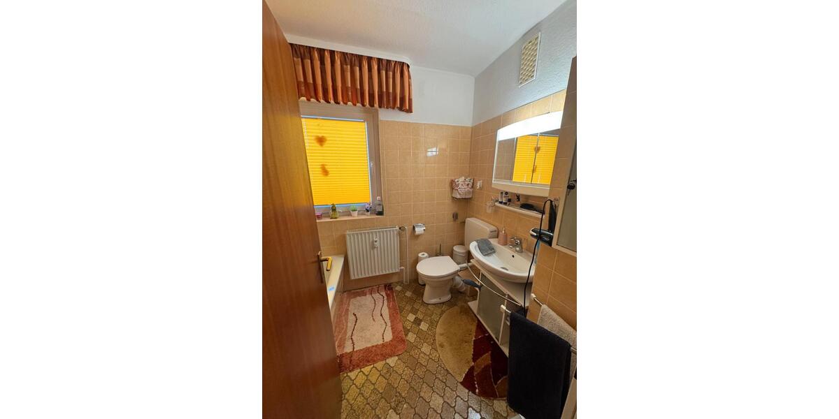 Etagenwohnung Hofgeismar - 3 Zimmer, 93 m&sup2;, 220.000&euro; | Angebot:26738095