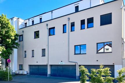 Moderne 2-Zimmer-PenthouseWohnung mit großzügiger Terrasse in Kassel-Kirchditmold