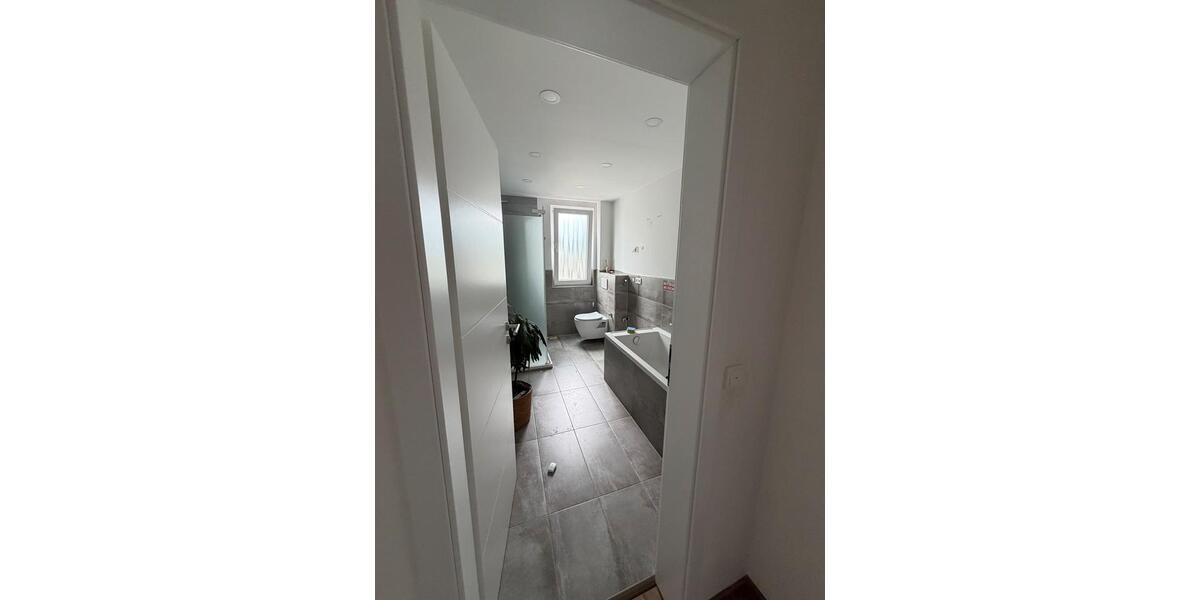 Erdgeschoßwohnung Kassel Philippinenhof-Warteberg - 3 Zimmer, 120 m&sup2;, 1.050&euro; | Angebot:26223357