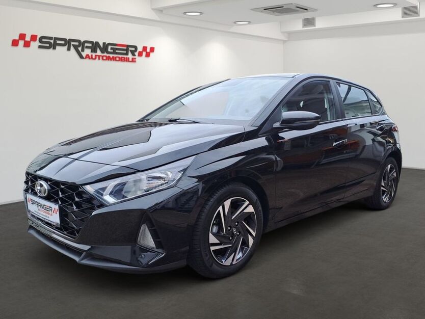 Hyundai i20 31.412 km 15.990 € Calden - Westuffeln 34379
