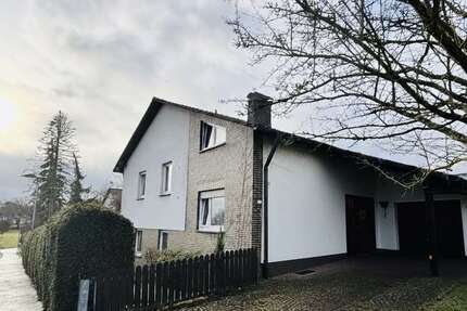 Haus Kassel / Harleshausen Harleshausen - 8 Zimmer, 205 m&sup2;, 695.000&euro; | Angebot:24524537