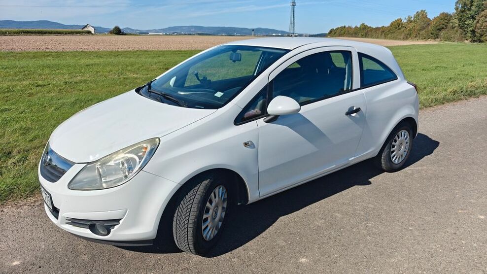 Opel Corsa 131.000 km 1.950 € Guxhagen 34302