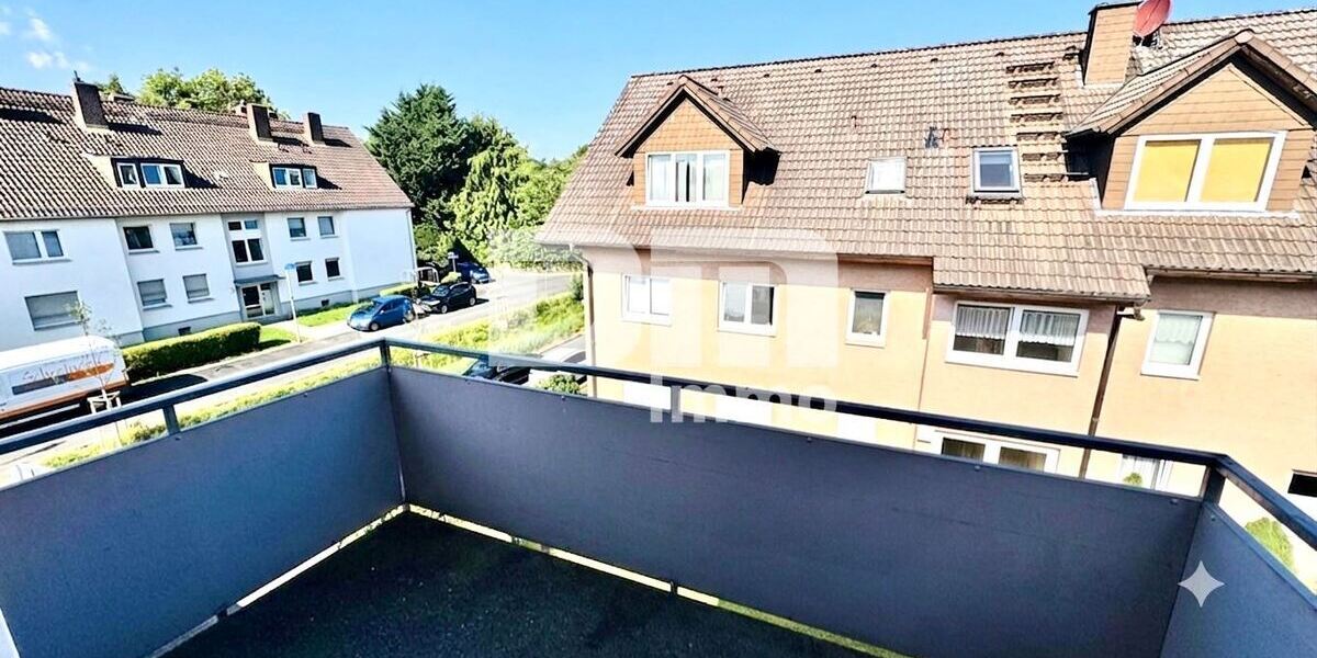 Exklusive Dachgeschosswohnung mit Balkon & Garage in gefragter Lage der Eichwaldsiedlung - Dachgeschoßwohnung Kassel Bettenhausen | Angebot:27070859