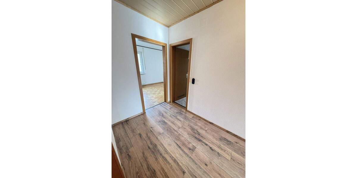 Etagenwohnung Vellmar Obervellmar - 3 Zimmer, 79 m&sup2;, 199.000&euro; | Angebot:24843797
