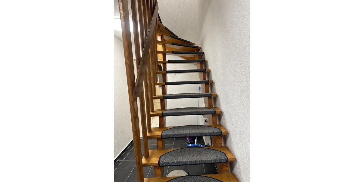 Einfamilienhaus Grebenstein - 6 Zimmer, 140 m&sup2;, 185.000&euro; | Angebot:26232358