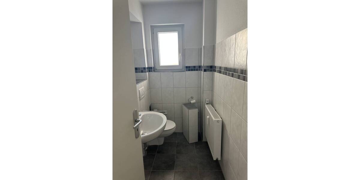 Etagenwohnung Fritzlar - 4 Zimmer, 96 m&sup2;, 735&euro; | Angebot:26741924