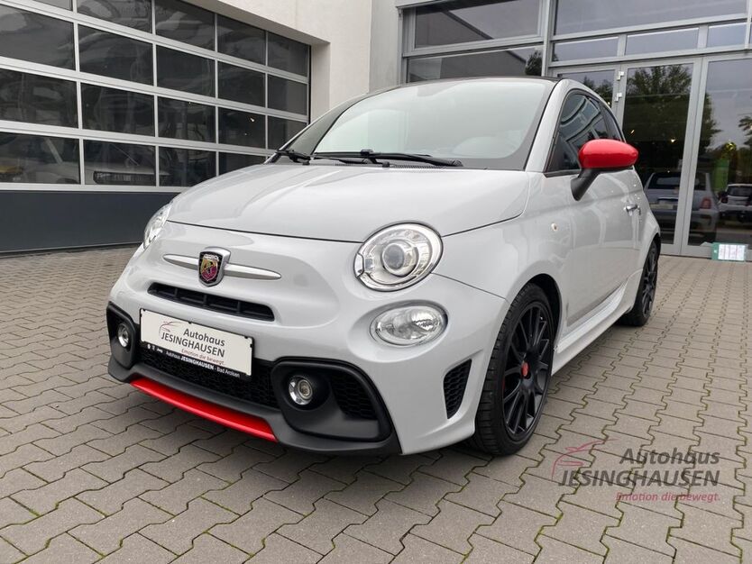 Abarth 595C 98.100 km 14.940 € Bad Arolsen 34454