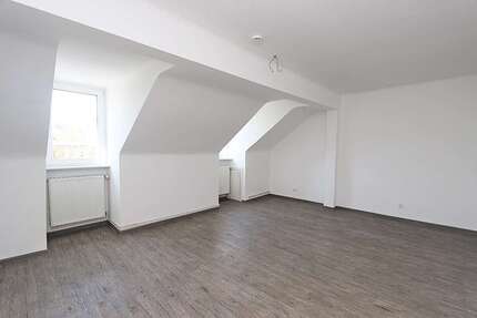 Wohnung Kassel Südstadt - 3 Zimmer, 82 m&sup2;, 690&euro; | Angebot:26322824
