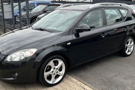Kia ceed Sportswagon 200.000 km 2.890 € Kassel 34123