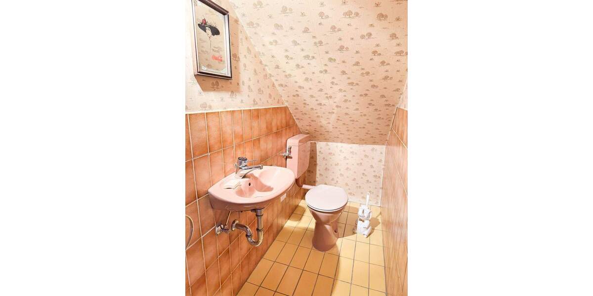 Mehrfamilienhaus, Wohnhaus Kaufungen Niederkaufungen - 5 Zimmer, 180 m&sup2;, 330.000&euro; | Angebot:25314204