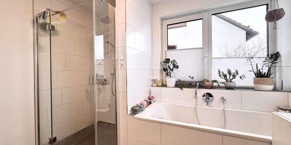 Etagenwohnung Vellmar Niedervellmar - 3 Zimmer, 100 m&sup2;, 1.090&euro; | Angebot:25335818