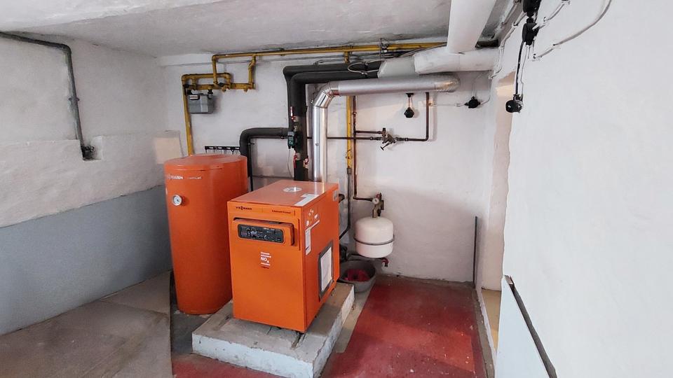 Mehrfamilienhaus, Wohnhaus Kassel Südstadt - 6 Zimmer, 148 m&sup2;, 375.000&euro; | Angebot:26824450