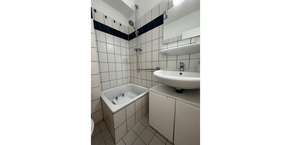 Etagenwohnung Niestetal - 1 Zimmer, 21 m&sup2;, 500&euro; | Angebot:26302624