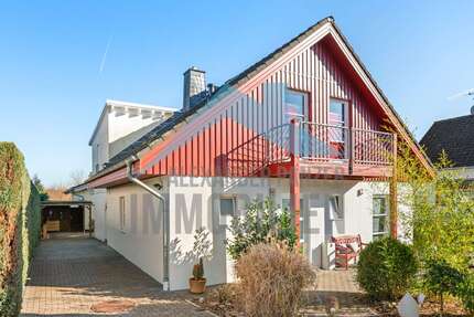 Haus Grebenstein - 9 Zimmer, 303 m&sup2;, 579.000&euro; | Angebot:25784452