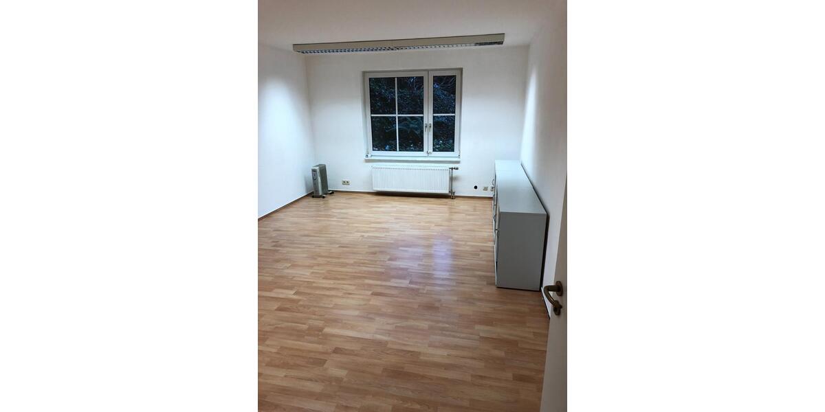 Erdgeschoßwohnung Kassel Vorderer Westen - 4 Zimmer, 100 m&sup2;, 330.000&euro; | Angebot:25376634