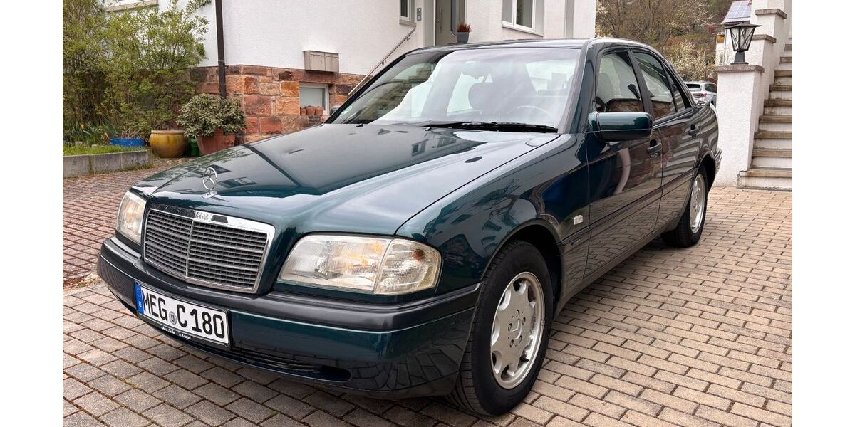 Mercedes-Benz C 180 106.000 km 5.999 &euro; Malsfeld 34323