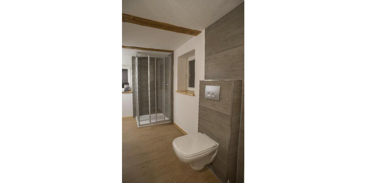 Einfamilienhaus Melsungen - 2 Zimmer, 95 m&sup2;, 900&euro; | Angebot:25943188